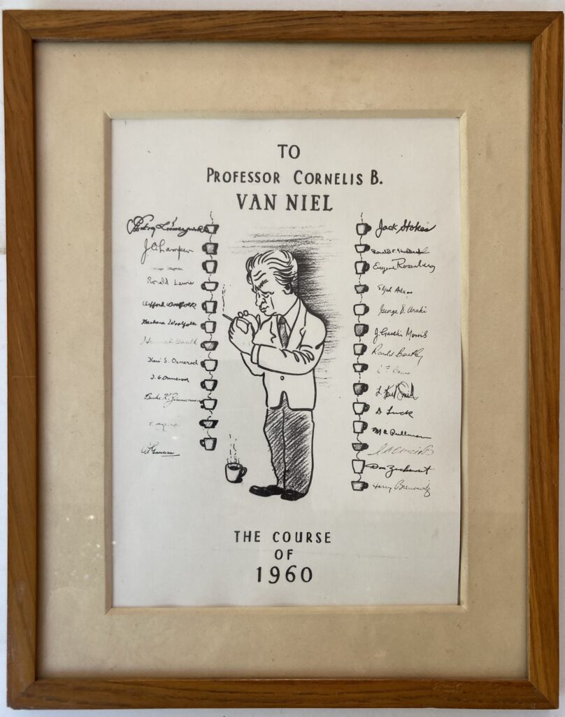 cartel diseñado por Carlos Asensio para un curso de Van Niel con las firmas de los participantes